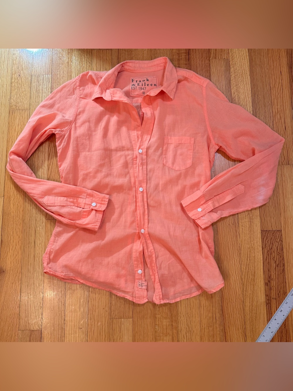 Frank & Eileen long-sleeve button-down shirt size M (@)